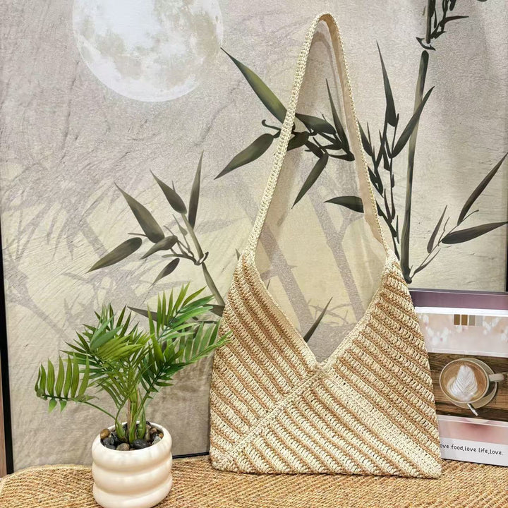 Handbag with Modern V-Design Kalsten