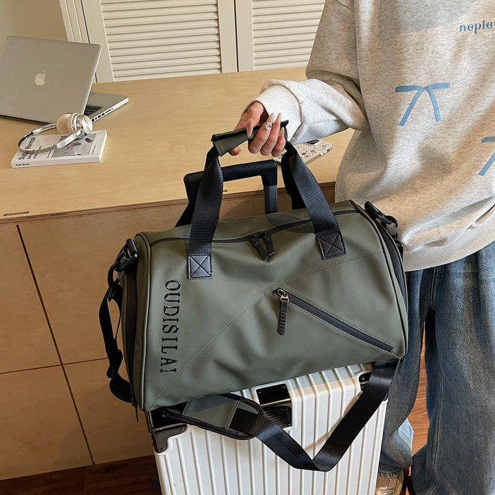 Sporty and Versatile Fitness Bag Kalsten