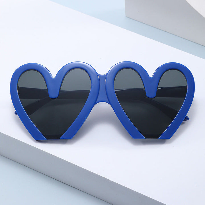 Women's Heart-Shaped Sunglasses with Striking Design Kalsten