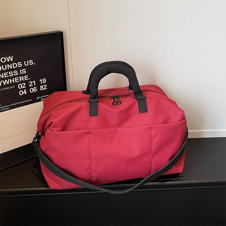 Multifunctional Sports Travel Bag with Ergonomic Carrying Handle Kalsten