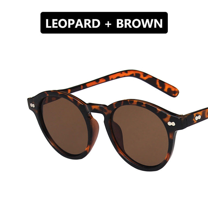 Ladies extravagant round sunglasses with lightweight frame structure and polarized lenses Kalsten