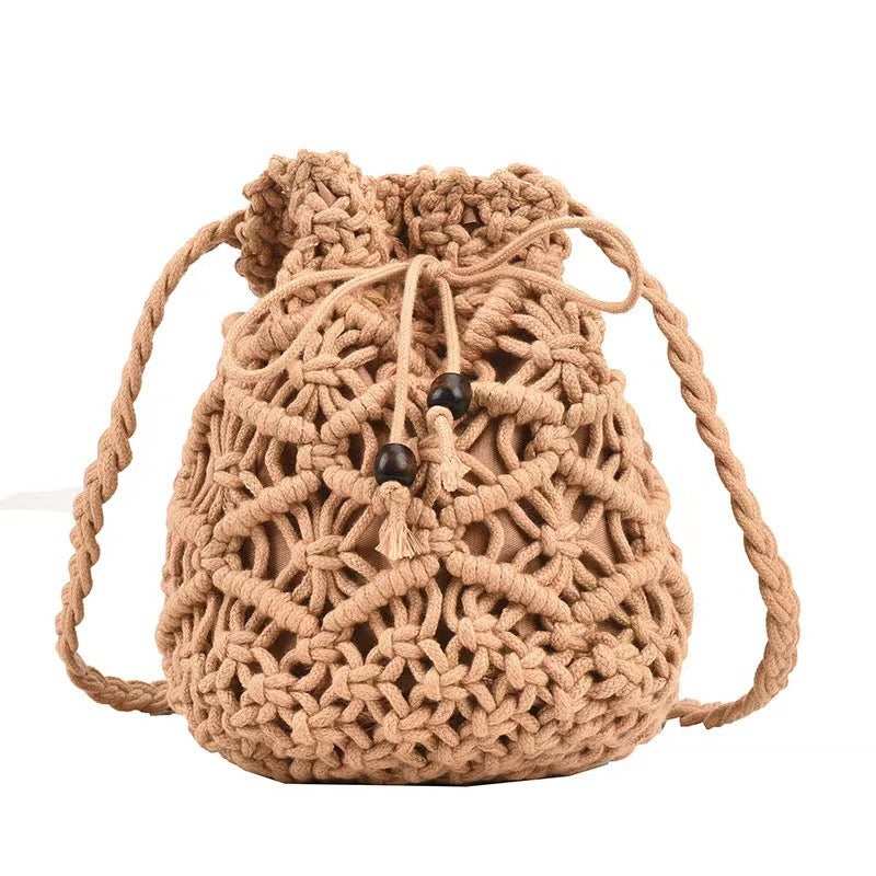 Hand-knotted shoulder bag in playful animal design Kalsten