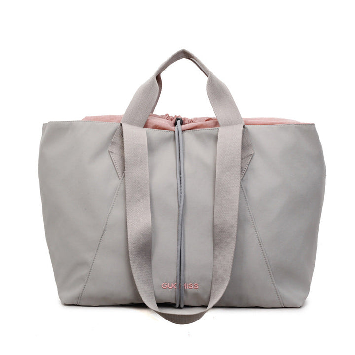 Sporty Travel Bag With Innovative Inner Pocket Kalsten