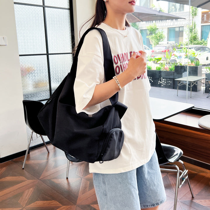 Everyday bag with spacious interior and detachable shoulder strap Kalsten