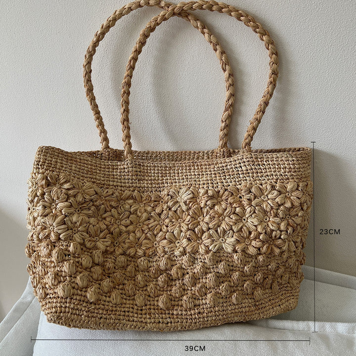 Handmade straw bag with fashionable striped pattern Kalsten