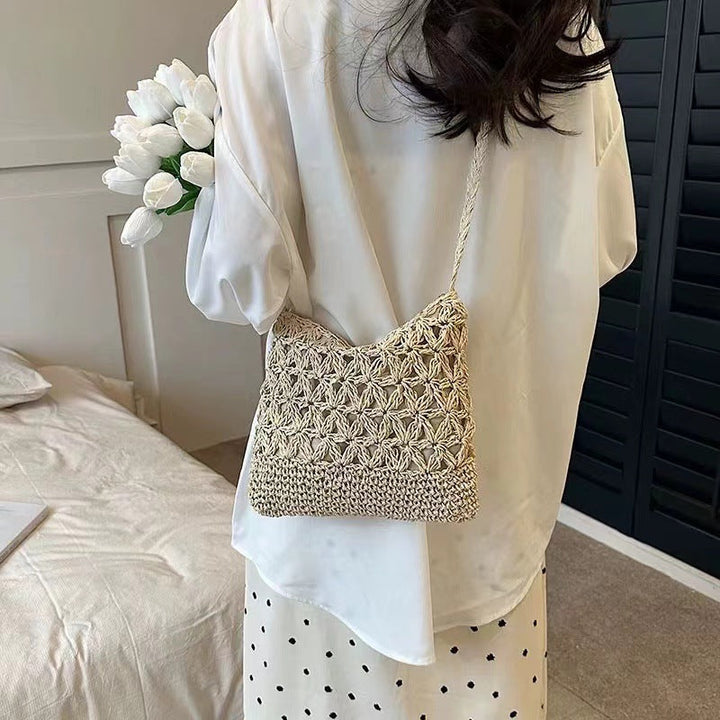 Crocheted Shoulder Bag Made of Natural Material Kalsten