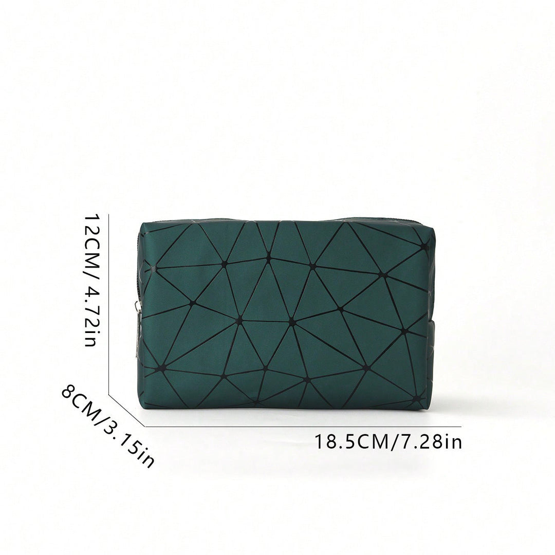 Practical cosmetic bag with 3D structure Kalsten