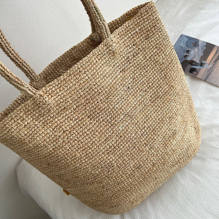 Handmade straw bag with floral embroidery design Kalsten