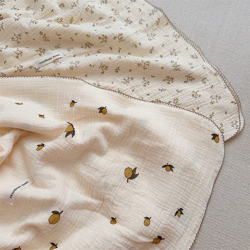 Unisex Cozy Muslin Blanket with Delicate Flower Pattern Kalsten