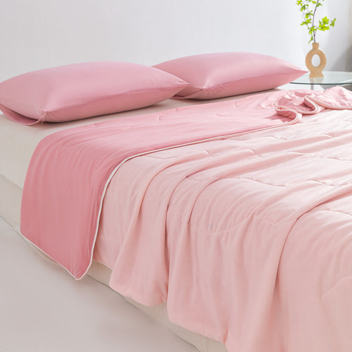 Unisex nan breathable summer blanket with cooling microfiber filling and light quilting Kalsten