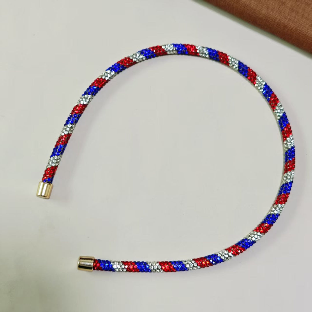 Ladies' large creoles with pavé rhinestone embellishment and clasp closure Kalsten