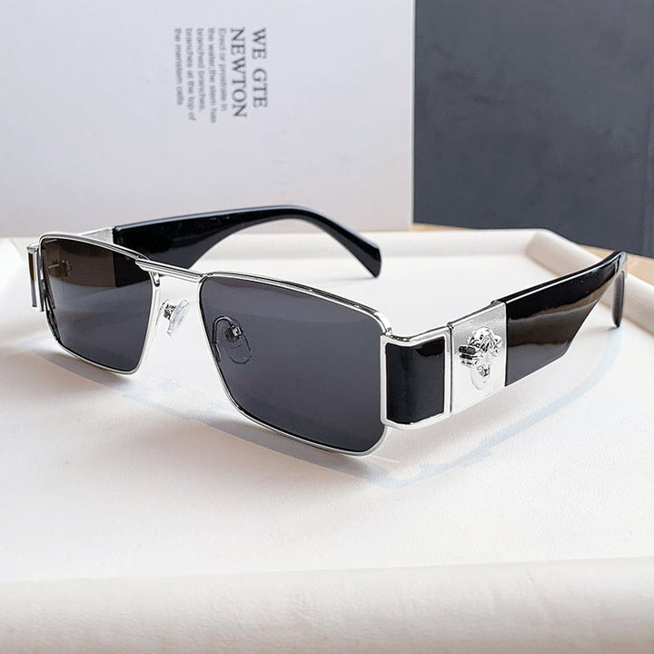 Women's designer sunglasses with luxurious frame and trendy cut Kalsten