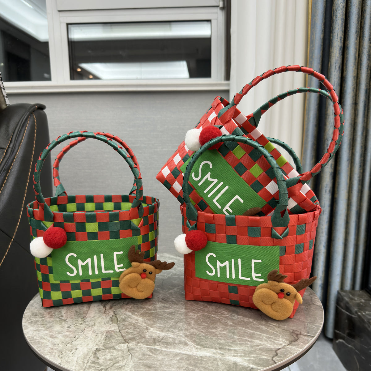 Playful and Practical Basket Bag Acalora