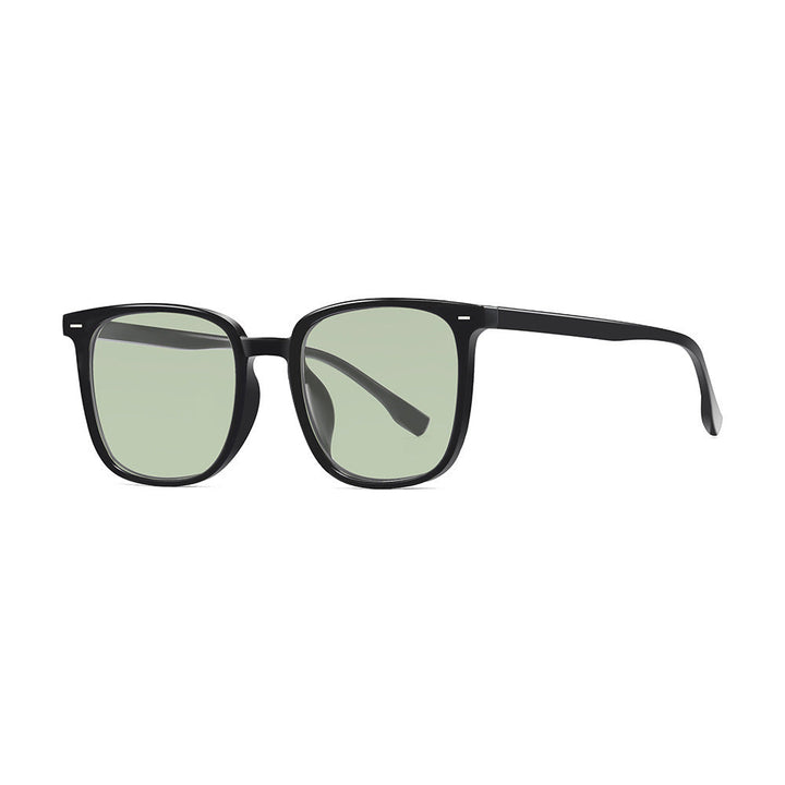 Women's sunglasses in a modern square style with special UV protection lenses Kalsten