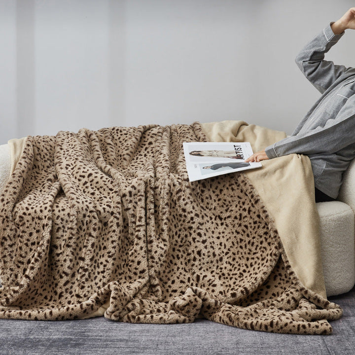 Women Cozy and Stylish Blanket Kalsten