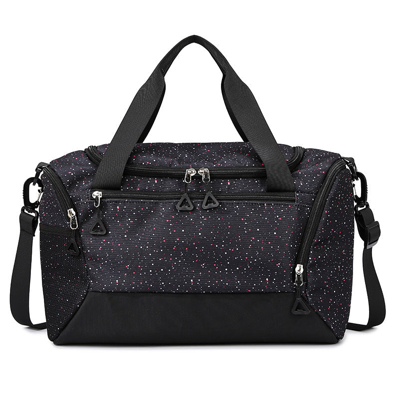 Sporty leisure bag with durable material and innovative compartment design Kalsten