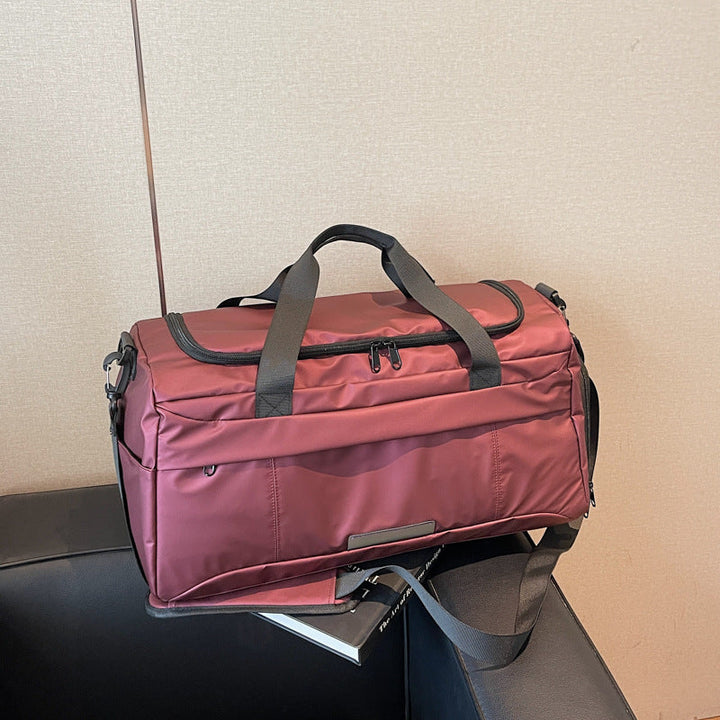 Sporty Travel Bag With Versatile Storage Kalsten
