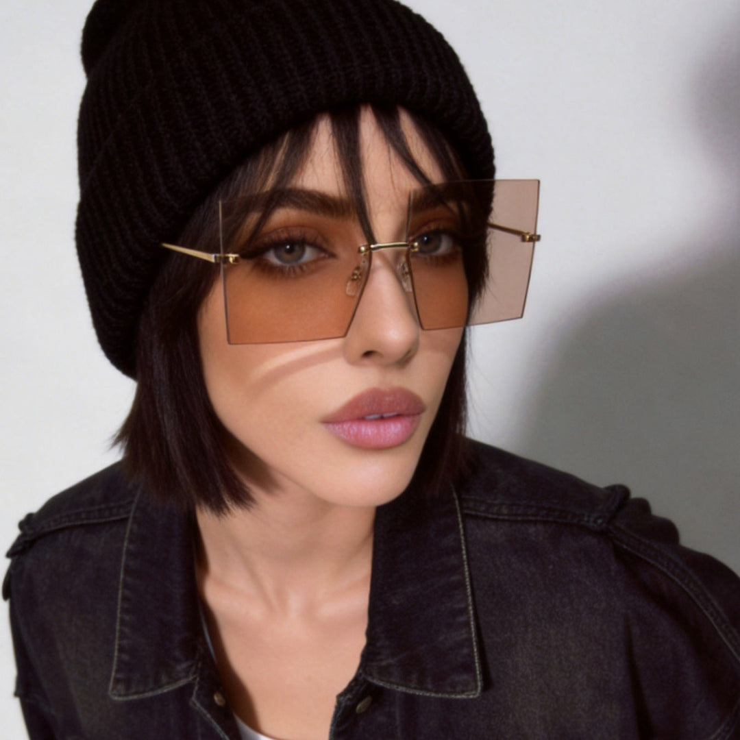 Women's fashion square sunglasses with wide lenses and delicate metal frame Kalsten