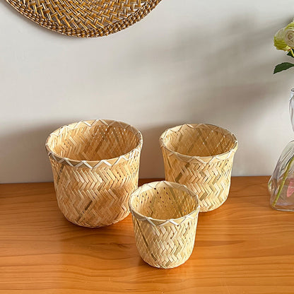 Handcrafted storage basket made of bamboo fiber Acalora
