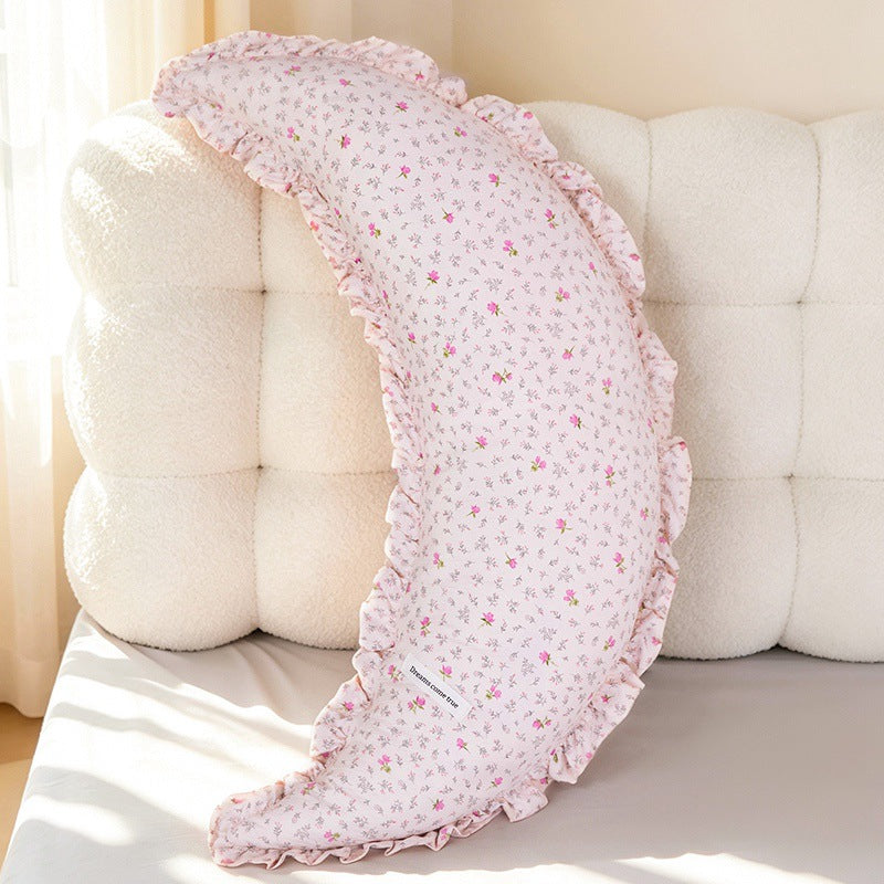 Mouth cushion with playful design Kalsten