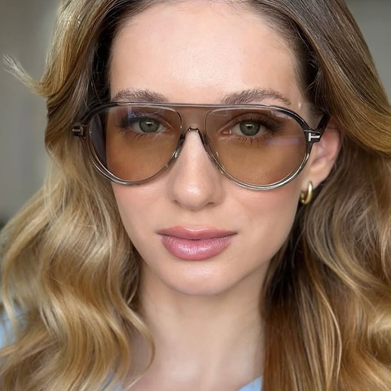 Ladies stylish sunglasses in aerodynamic design Kalsten