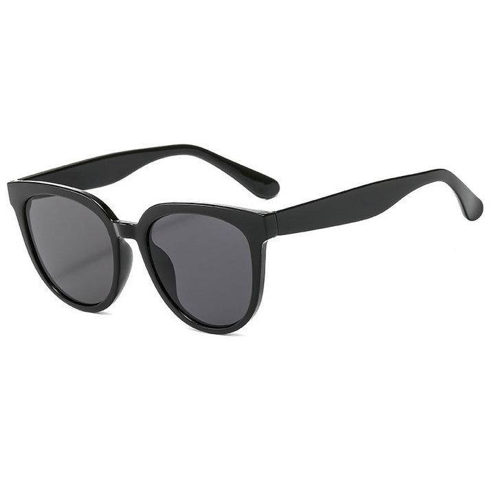 Women's sunglasses with unique cat-eye design and polarized lenses Kalsten
