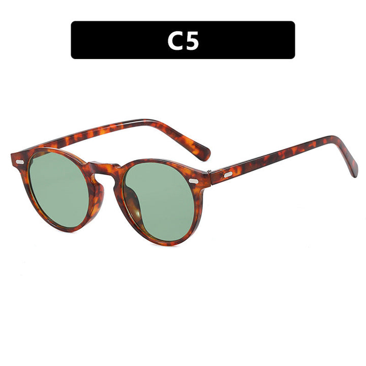Women’s fashionable glasses with understated design and light frame Kalsten