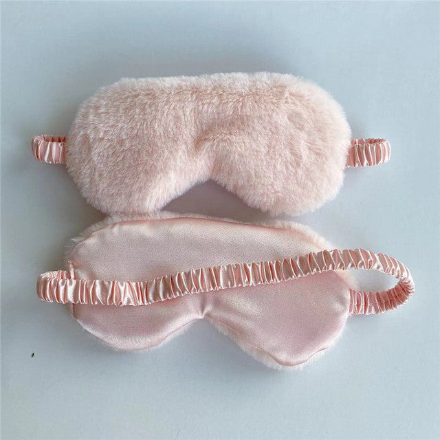 Women's soft plush sleep mask with ergonomic padding and elastic comfort band Kalsten