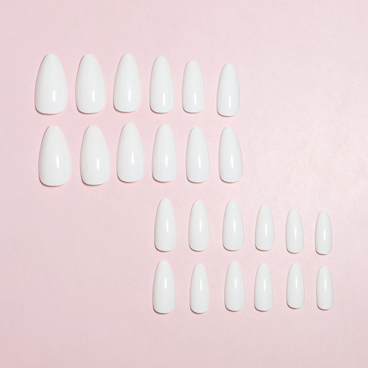 Elegant DIY Press-On Nail Set Kalsten