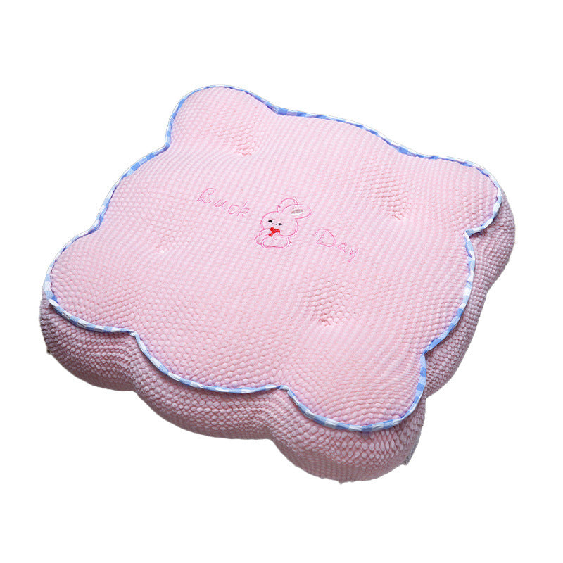 Plush seat cushion with flower pattern Kalsten
