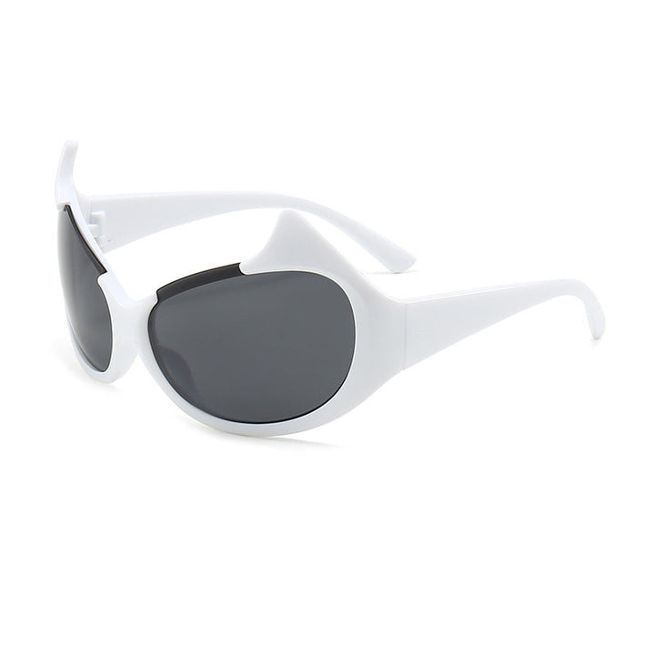Women's extravagant fashionable sunglasses with striking curved frames Kalsten