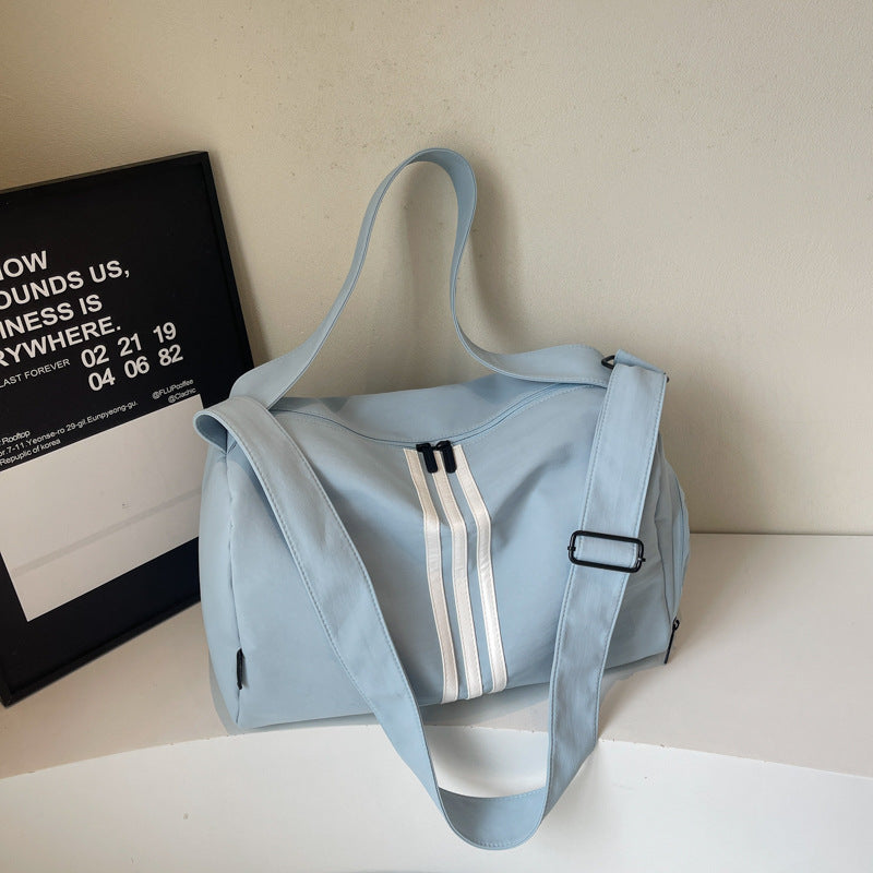 Women’s sporty everyday and travel bag Kalsten