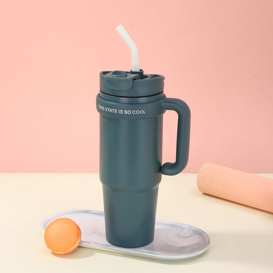 Unisex drinking cup with integrated straw Kalsten