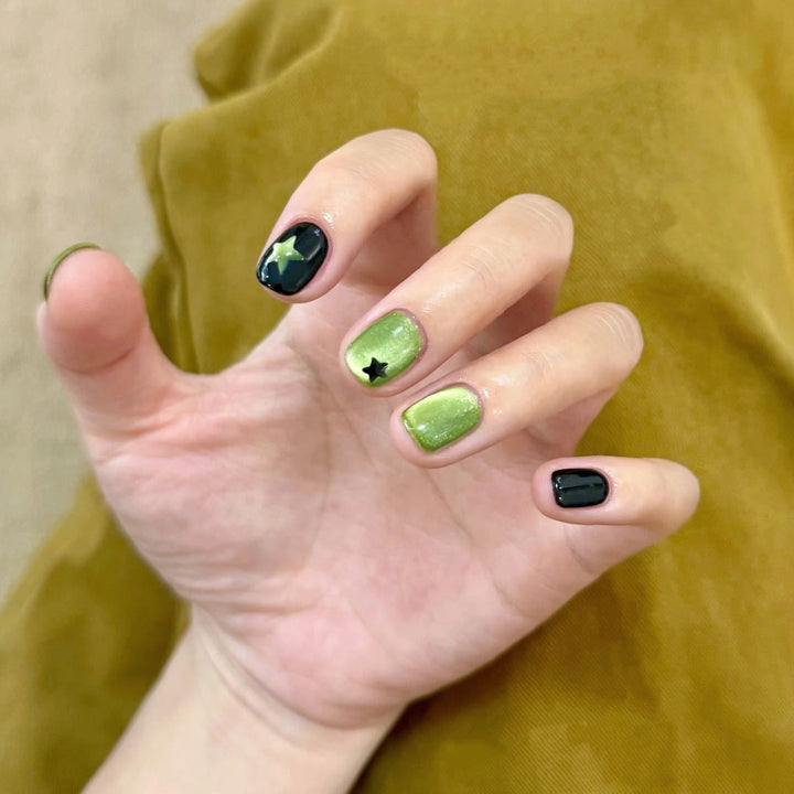 Artificial Nails in Stylish Ombre Design Kalsten