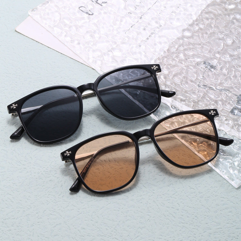 Women Fashion Glasses Frame in Contemporary Design Kalsten