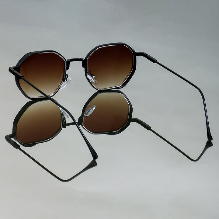 Ladies sunglasses in an elegant, geometric style with durable frame Kalsten