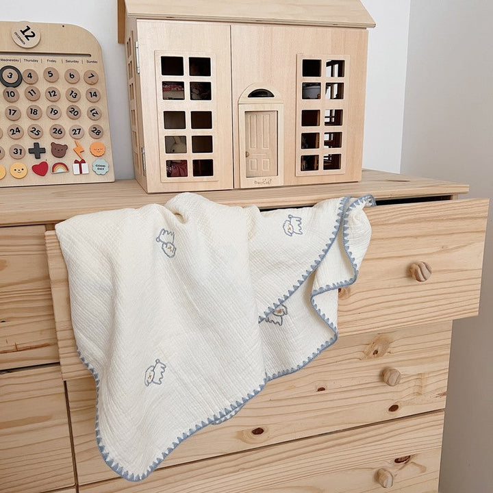 Unisex cuddly muslin blanket with cute animal design Kalsten