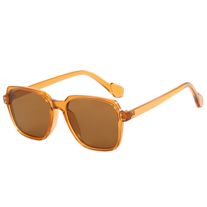 Women's fashion sunglasses with bold, rectangular lenses Kalsten