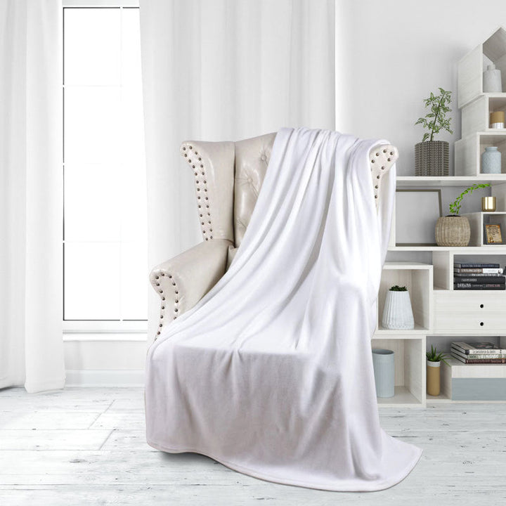 Ladies luxurious and cuddly living room blanket Kalsten