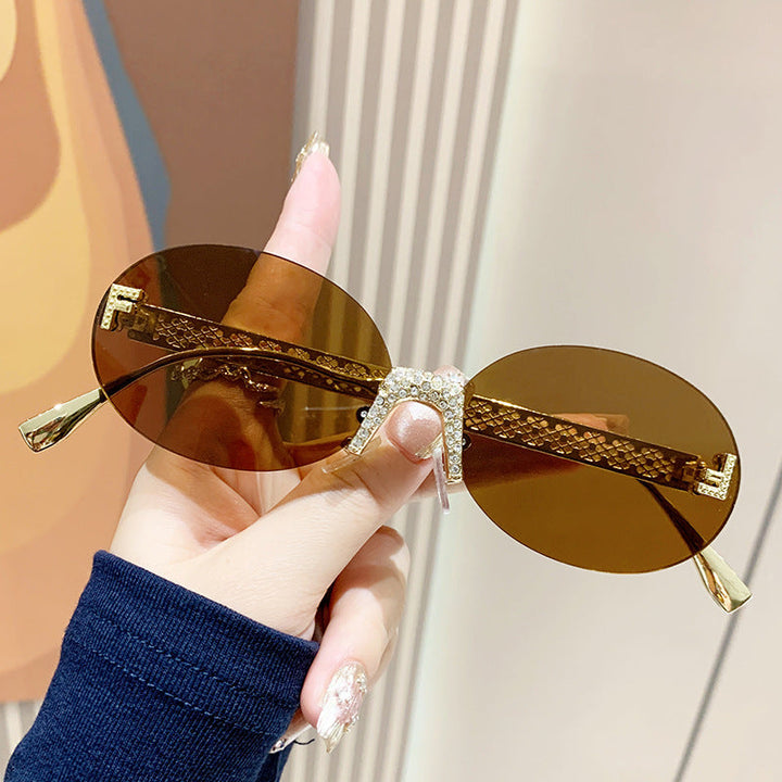 Women's sunglasses with glittering frame and oval lenses Kalsten