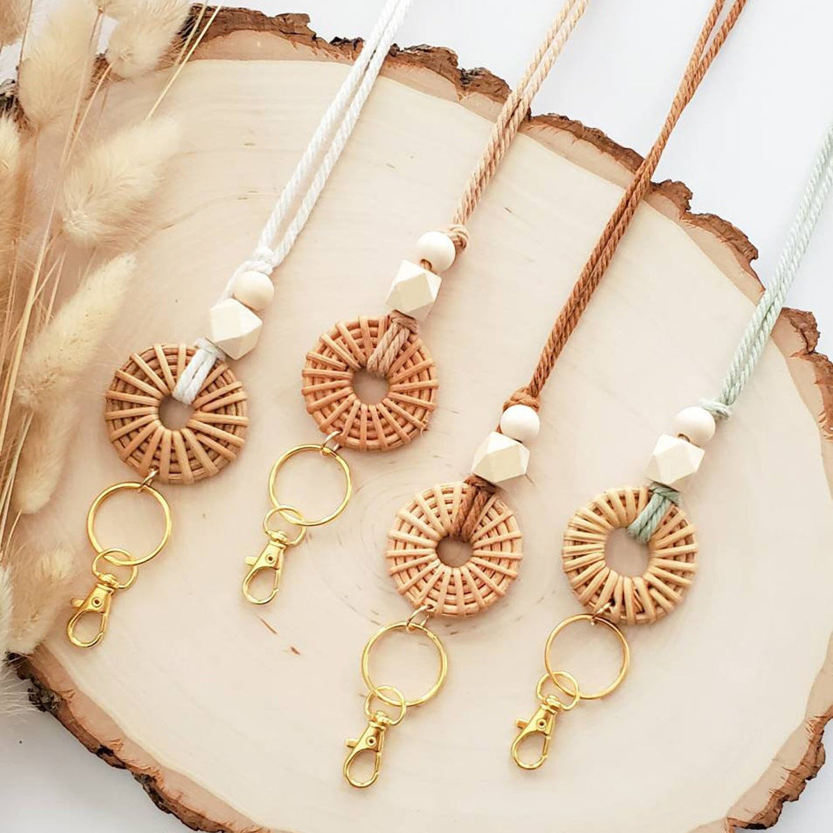 Macrame Keychain Holder Acalora