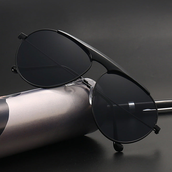 Fashionable Pilot Sunglasses Kalsten