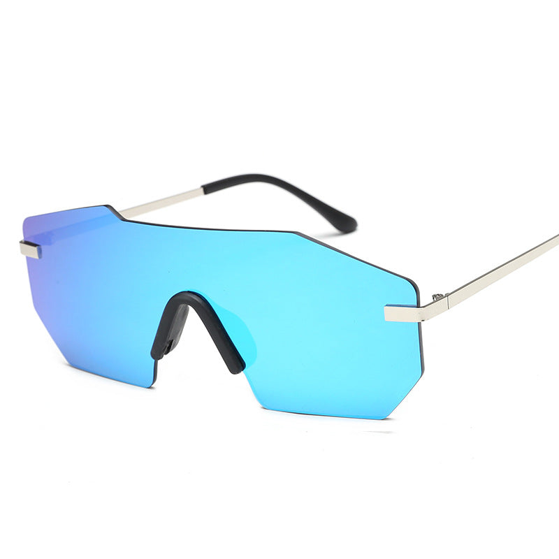 Women's oversized sunglasses in futuristic design Kalsten