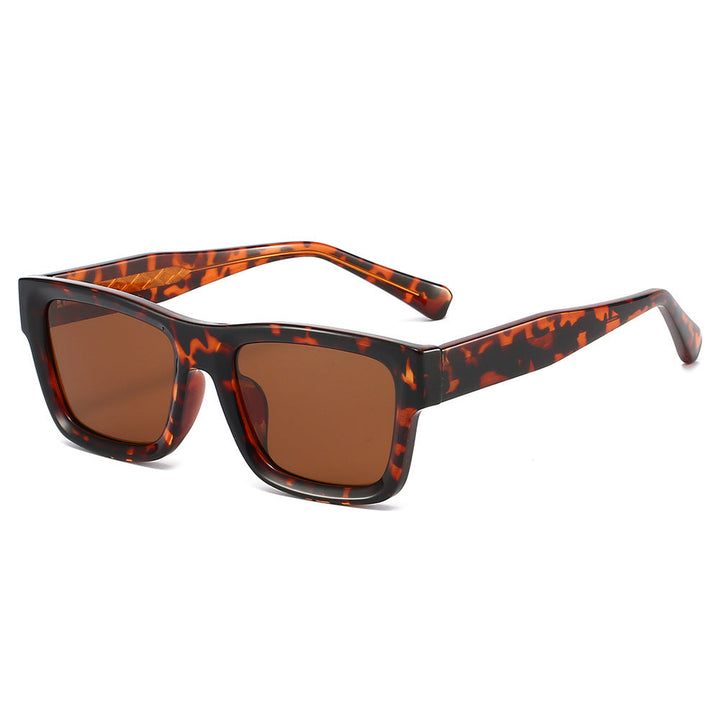 Women's sunglasses in an urban, angular design with metallic accents Kalsten