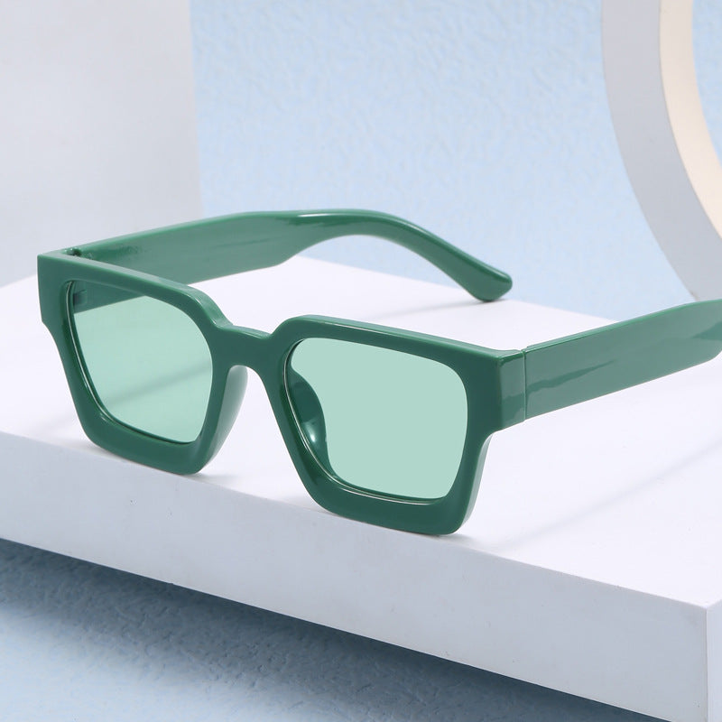Women Stylish Oversized Sunglasses with Square Frame Kalsten