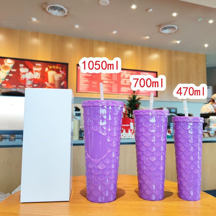 Ladies trendy drinking cups in wave pattern Kalsten