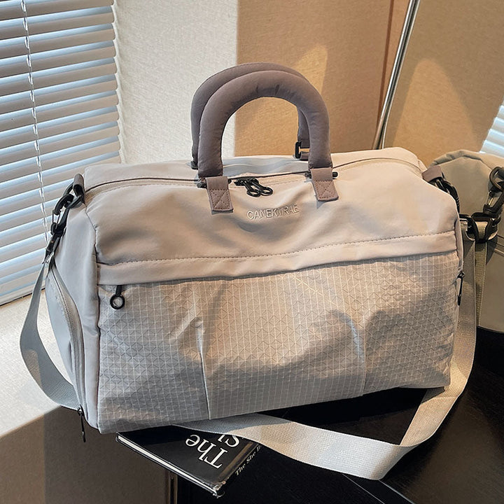 Sporty Travel Bag With Multiple Compartments Kalsten