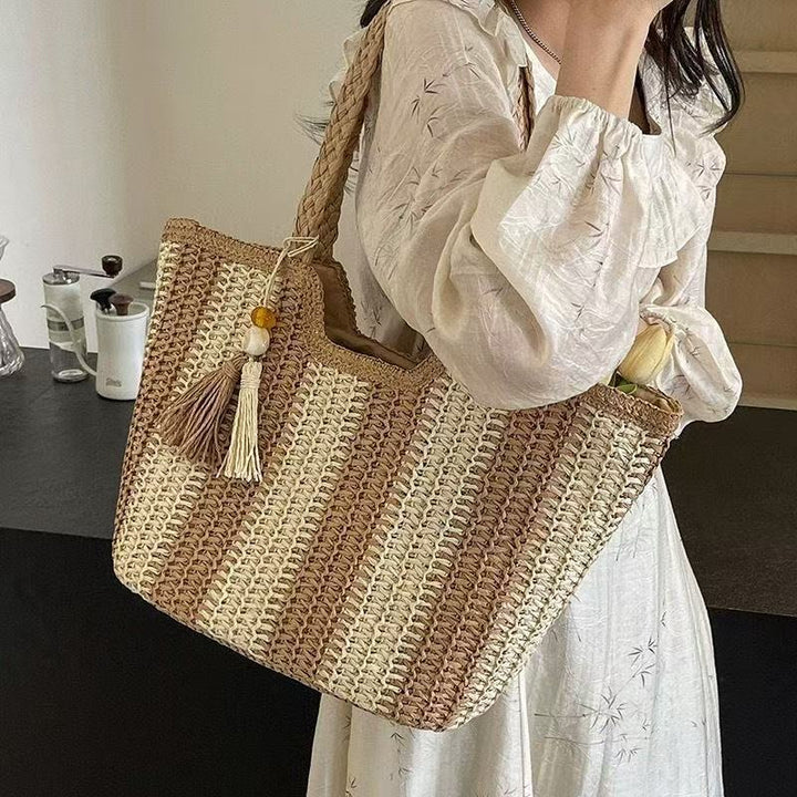 Large Hand-Knotted Shopper Kalsten