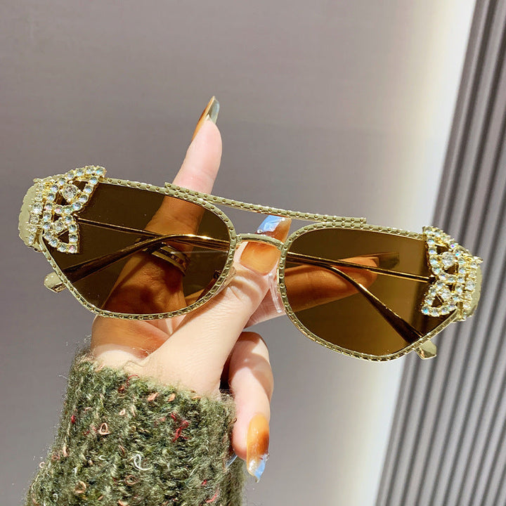 Women's Luxury Sunglasses with Elegant Butterfly Detail Kalsten
