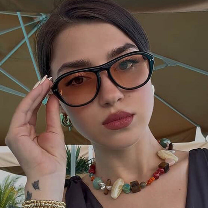 Women's fashionable glasses with fashionable elongated frame and high-quality plastic Kalsten